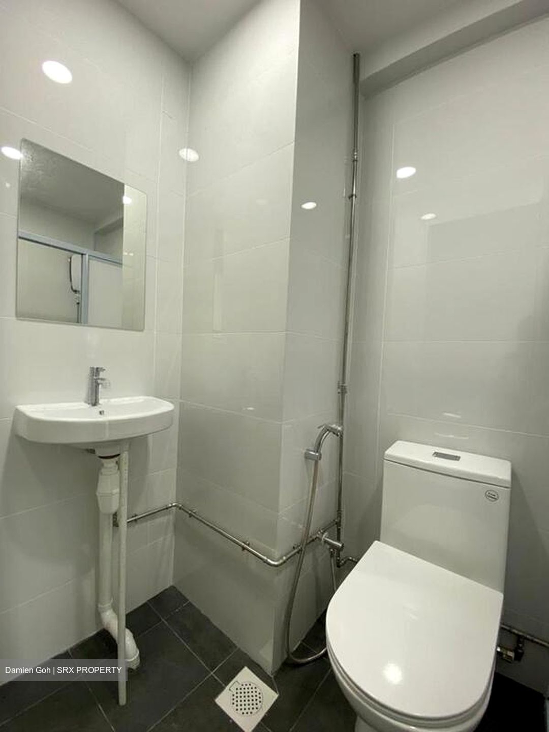 1 Canberra (D27), Condominium #523555741